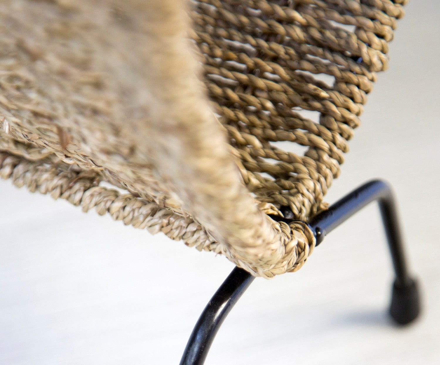 Porte Revue avec anse - Osier | Accessoires | Fer et Pierre Porte Revue avec anse - Osier | Accessoires | Fer et Pierre